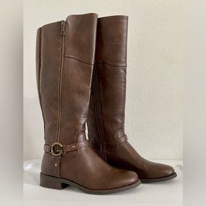 NEW G by Guess Brown Quilted Knee-High Boots, size: 7